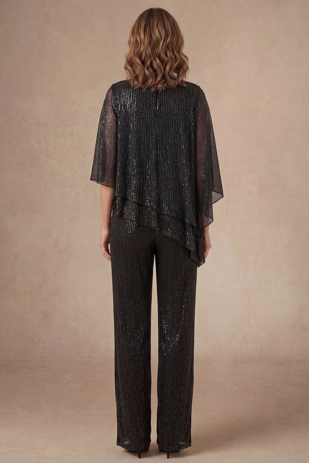 Black Round Neck Ruffled Long Mother of the Bride Pant Suits