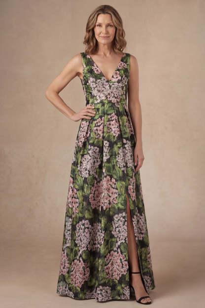 Leely Women A Line Dark Green Floral Long Mother of the Bride Dress with Slit V Neck Sleeveless Wedding Guest Dress