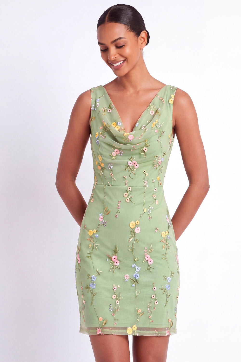 Green Floral Bodycon Appliqued Short Wedding Guest Dress