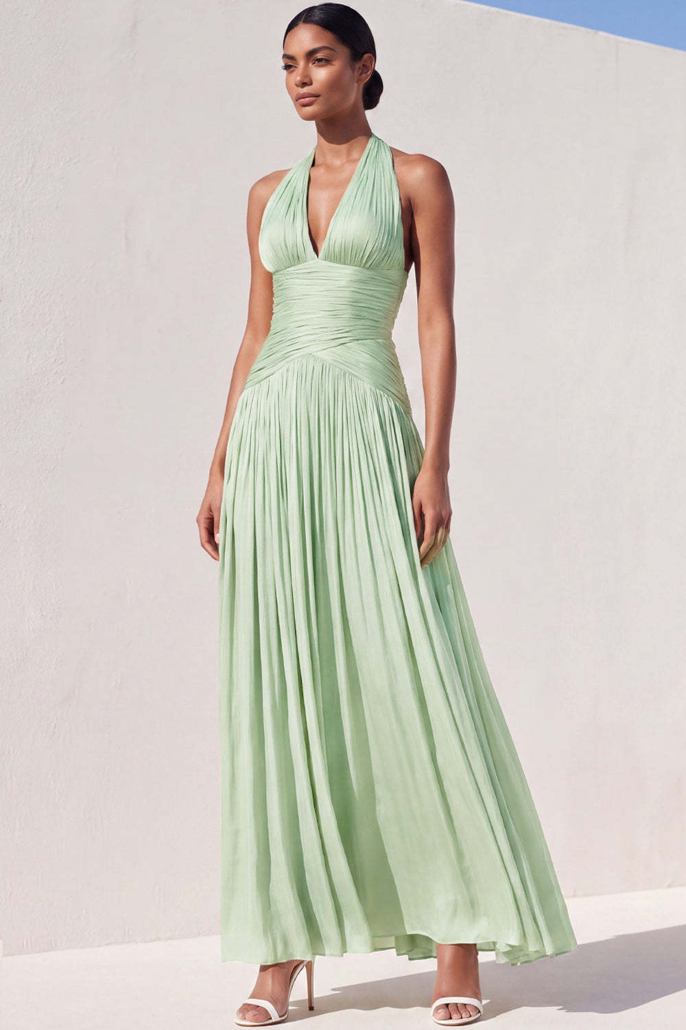 Leely Women Light Green Pleated A Line Long Bridesmaid Dress Halter Neck Backless Sleeveless Formal Dress
