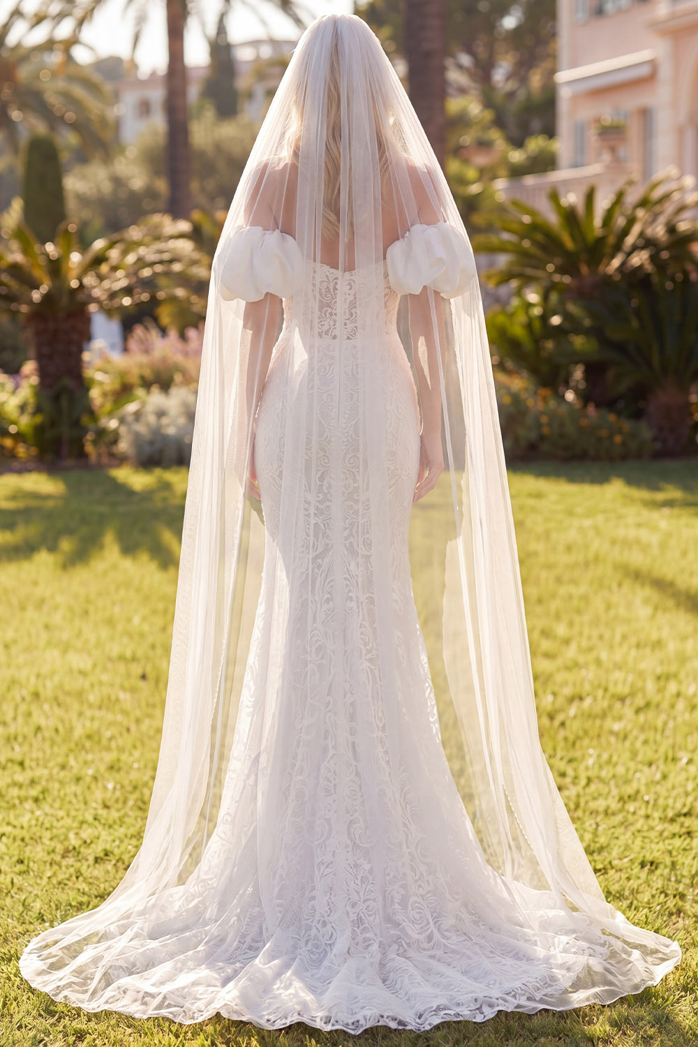 White Mermaid Floral Lace Sweep Train Wedding Dress with Veils