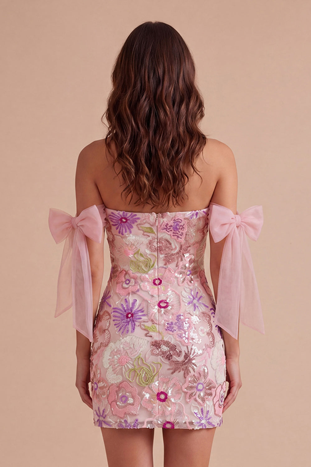 Bodycon Floral Pink Appliqued Short Homecoming Dress