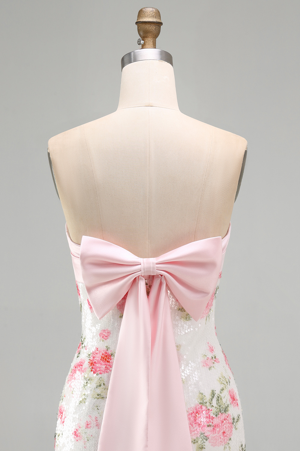 Light Pink Floral Bodycon Sparkly Sequined Short Homecoming Dress