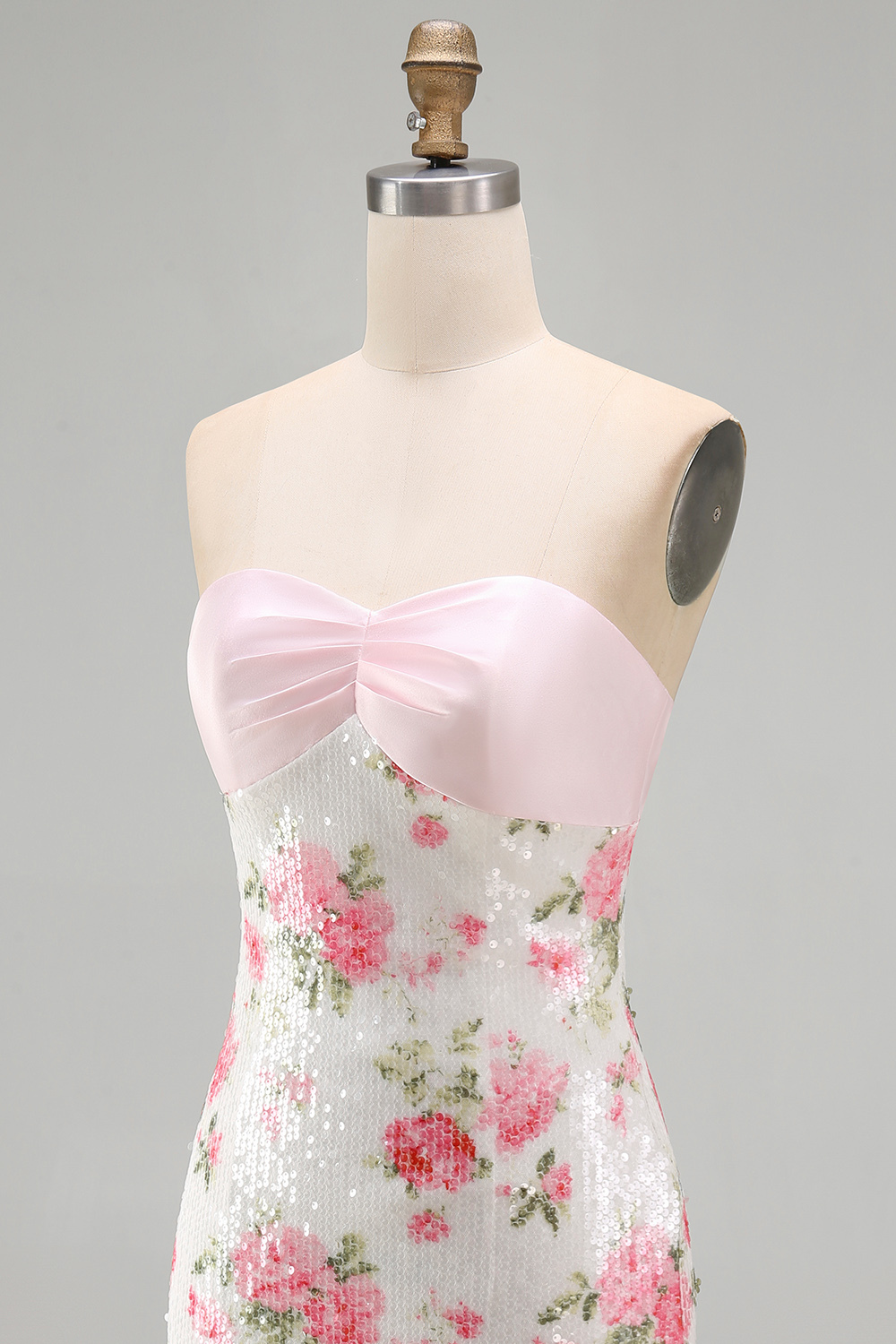 Light Pink Floral Bodycon Sparkly Sequined Short Homecoming Dress