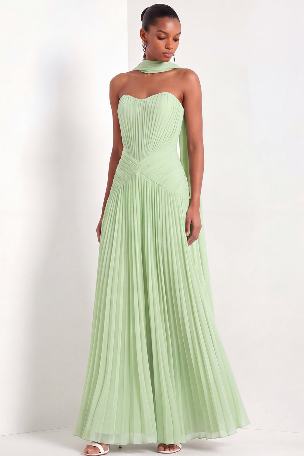 Light Green Pleated A Line Sweetheart Long Formal Dress with Neck Scarf