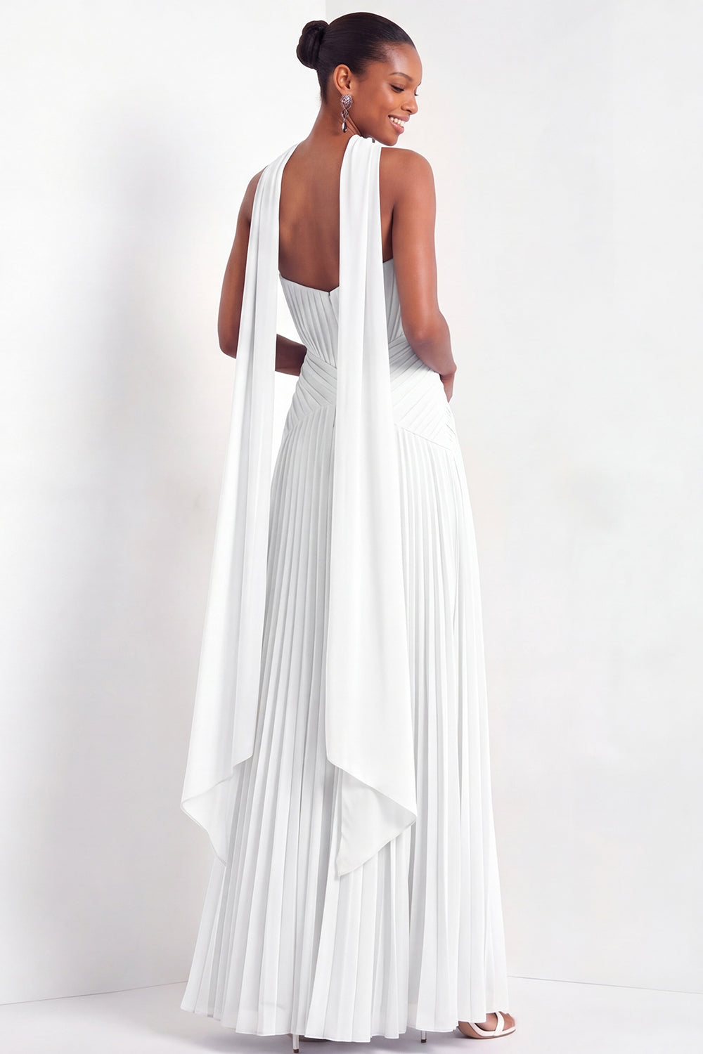 White Pleated A Line Sweetheart Long Wedding Reception Dress with Neck Scarf