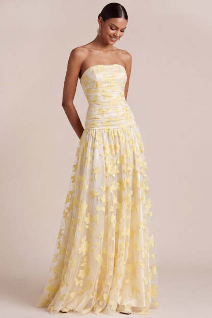 Leely Women Light Yellow 3D Flower Long Formal Dress Strapless A Line Wedding Guest Dress