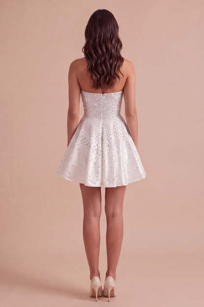 Sparkly Beaded White A-Line Strapless Short Homecoming Dress with Pearls