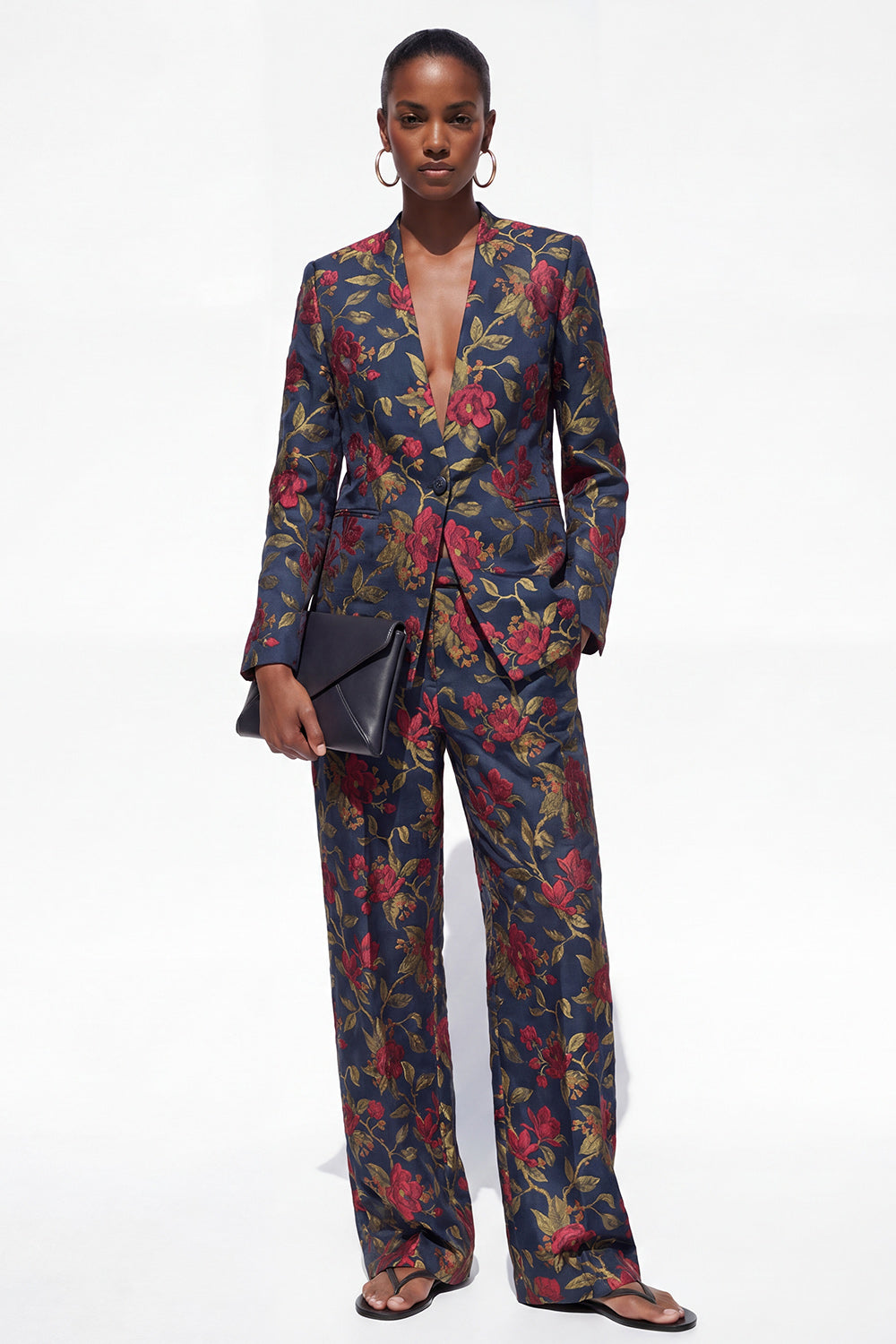 Single Breasted Black 2 Piece Floral Peak Lapel Business Suits with Pockets