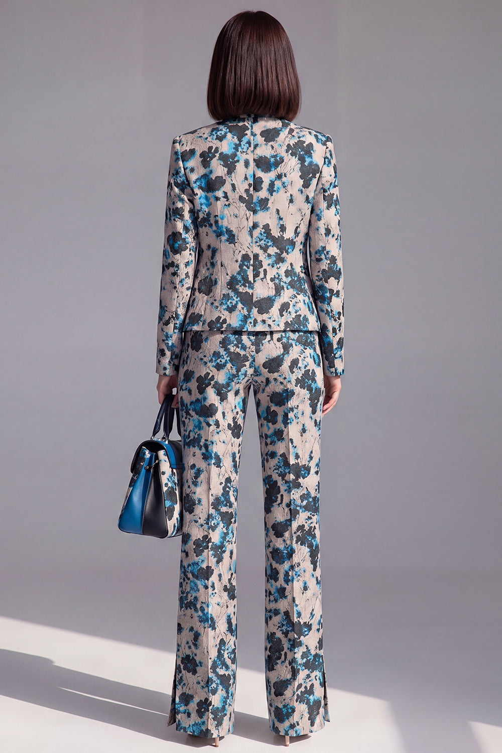 Dark Blue Floral 2 Piece Slim Fit Prom Suits with Sleeves