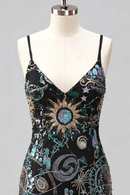 Sparkly Green Bodycon Spaghetti Straps Floral Short Homecoming Dress with Sequins