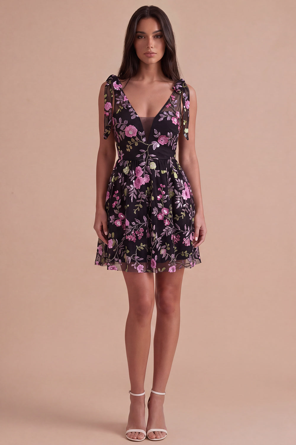 Black Floral V-Neck A Line Short Homecoming Dress