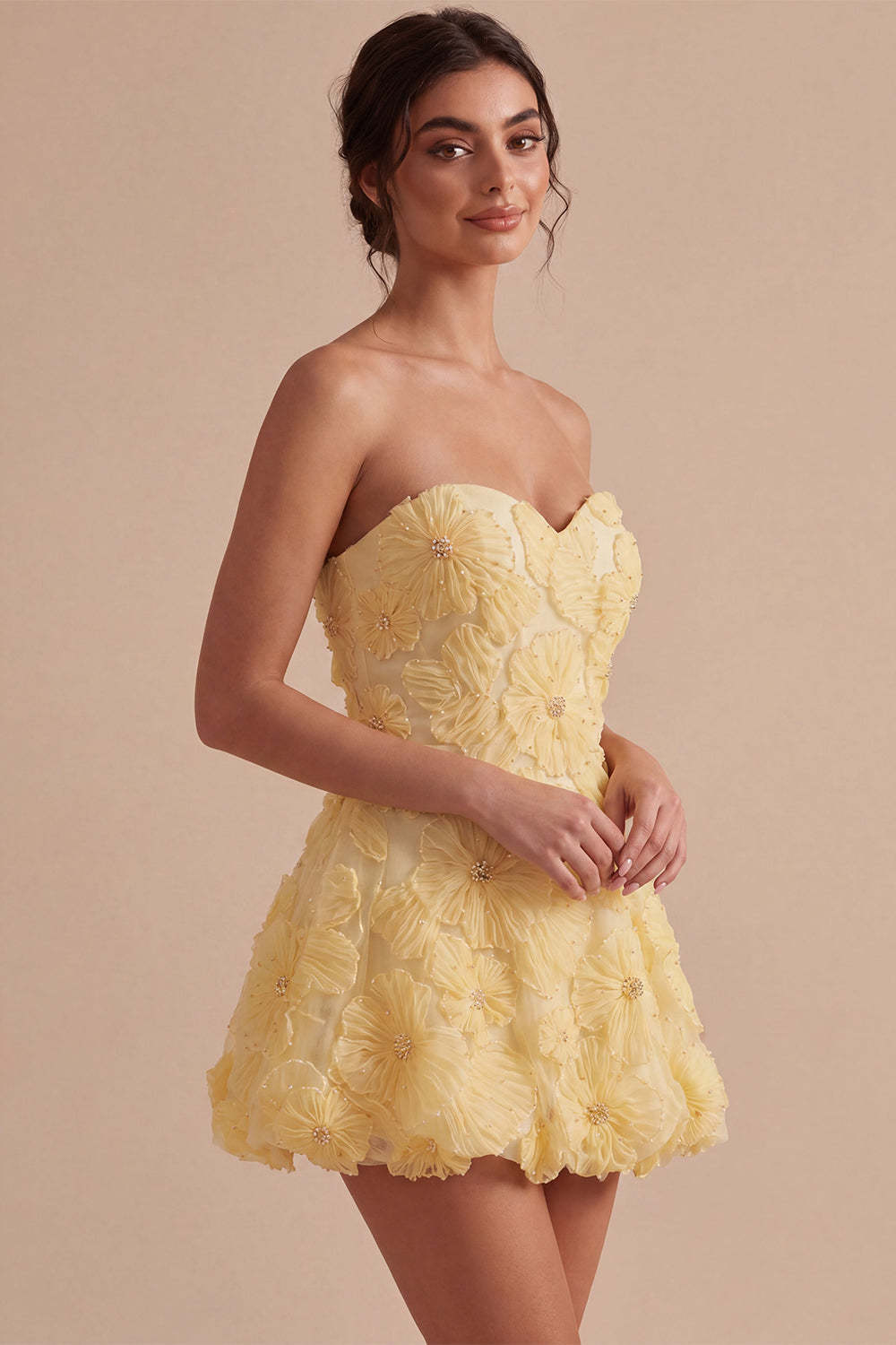Sparkly Beaded Light Yellow Floral Sweetheart A-Line Short Homecoming Dress