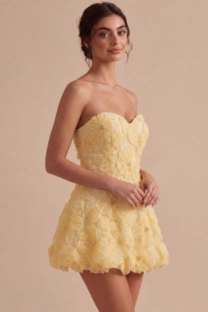 Sparkly Beaded Light Yellow Floral Sweetheart A-Line Short Homecoming Dress