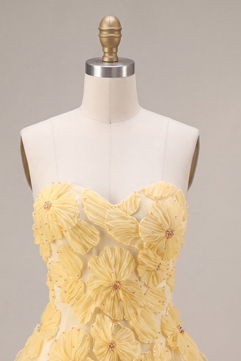 Sparkly Beaded Light Yellow Floral Sweetheart A-Line Short Homecoming Dress