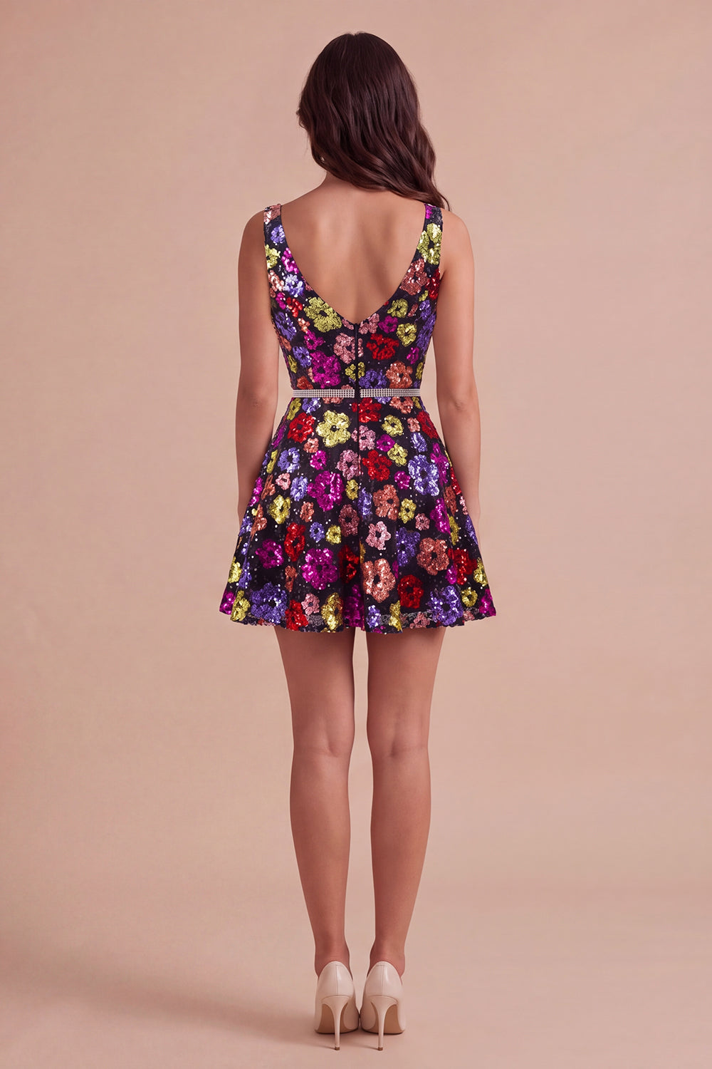 Sparkly Black A-Line V-Neck Sequins Short Homecoming Dress