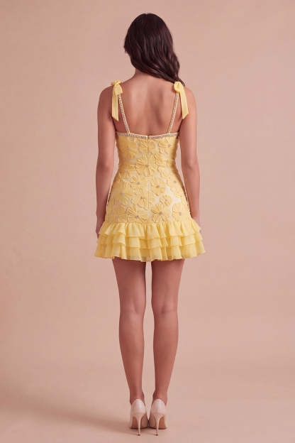 Sparkly Yellow Bodycon Ruffled Short Homecoming Dress with Pearls