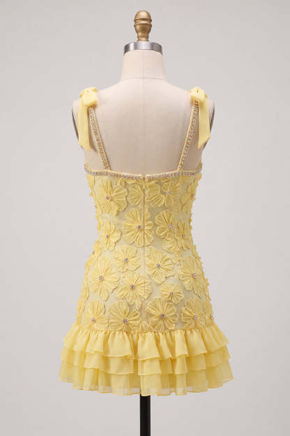 Sparkly Yellow Bodycon Ruffled Short Homecoming Dress with Pearls