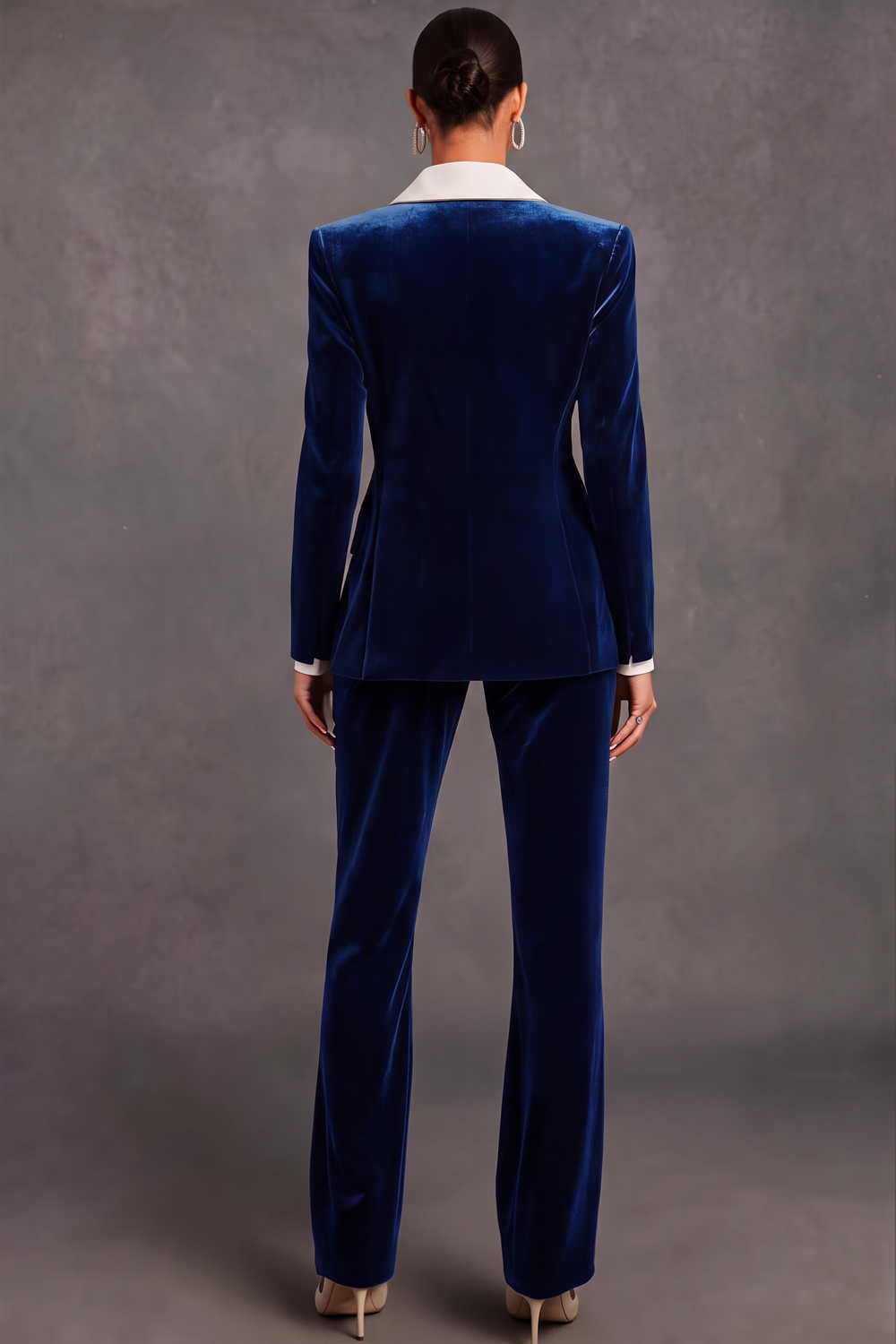 Brown Velvet Shawl Lapel Double Breasted 2 Piece Women Suits with Sleeves