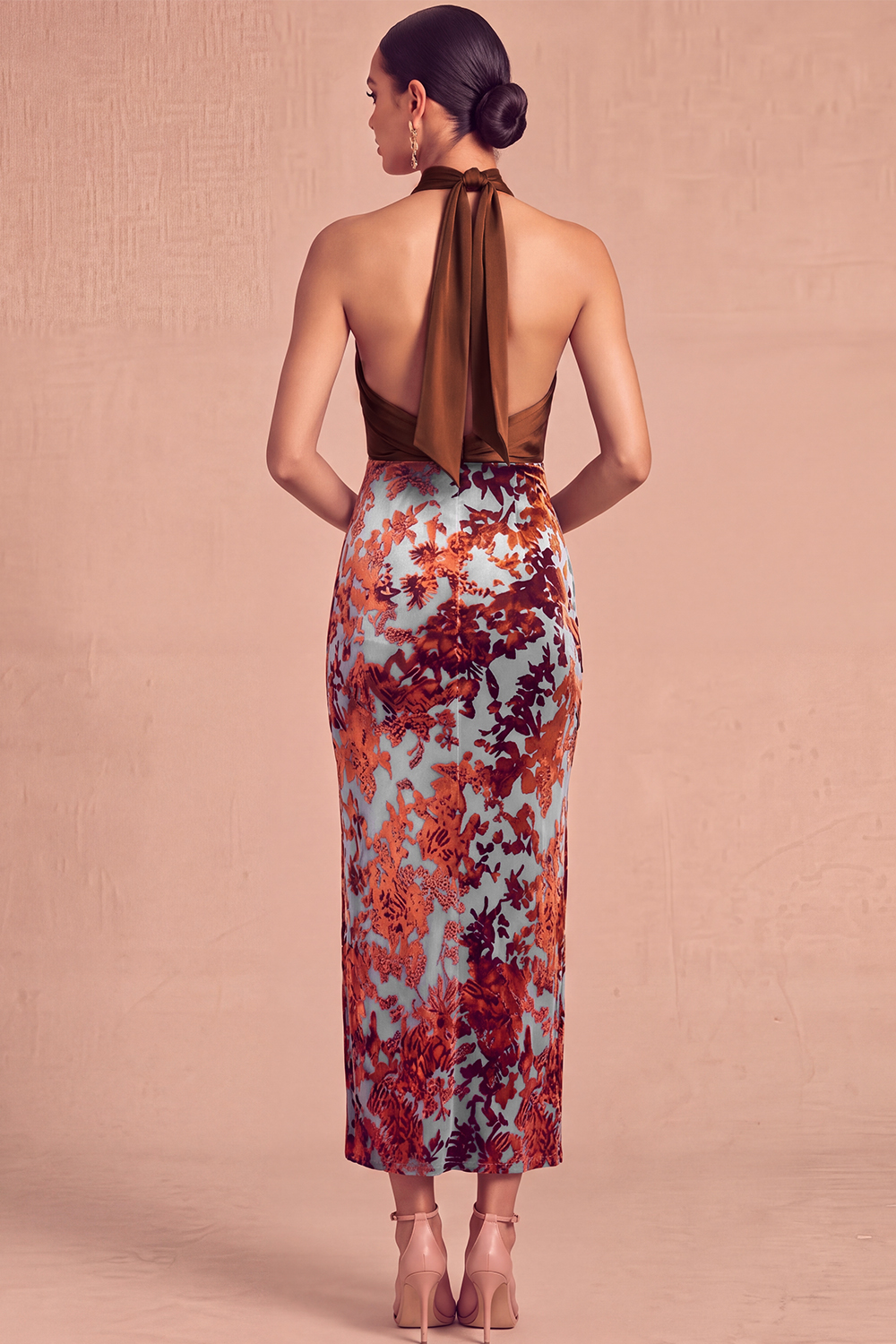 Dark Green Sheath Halter Velvet Long Formal Dress