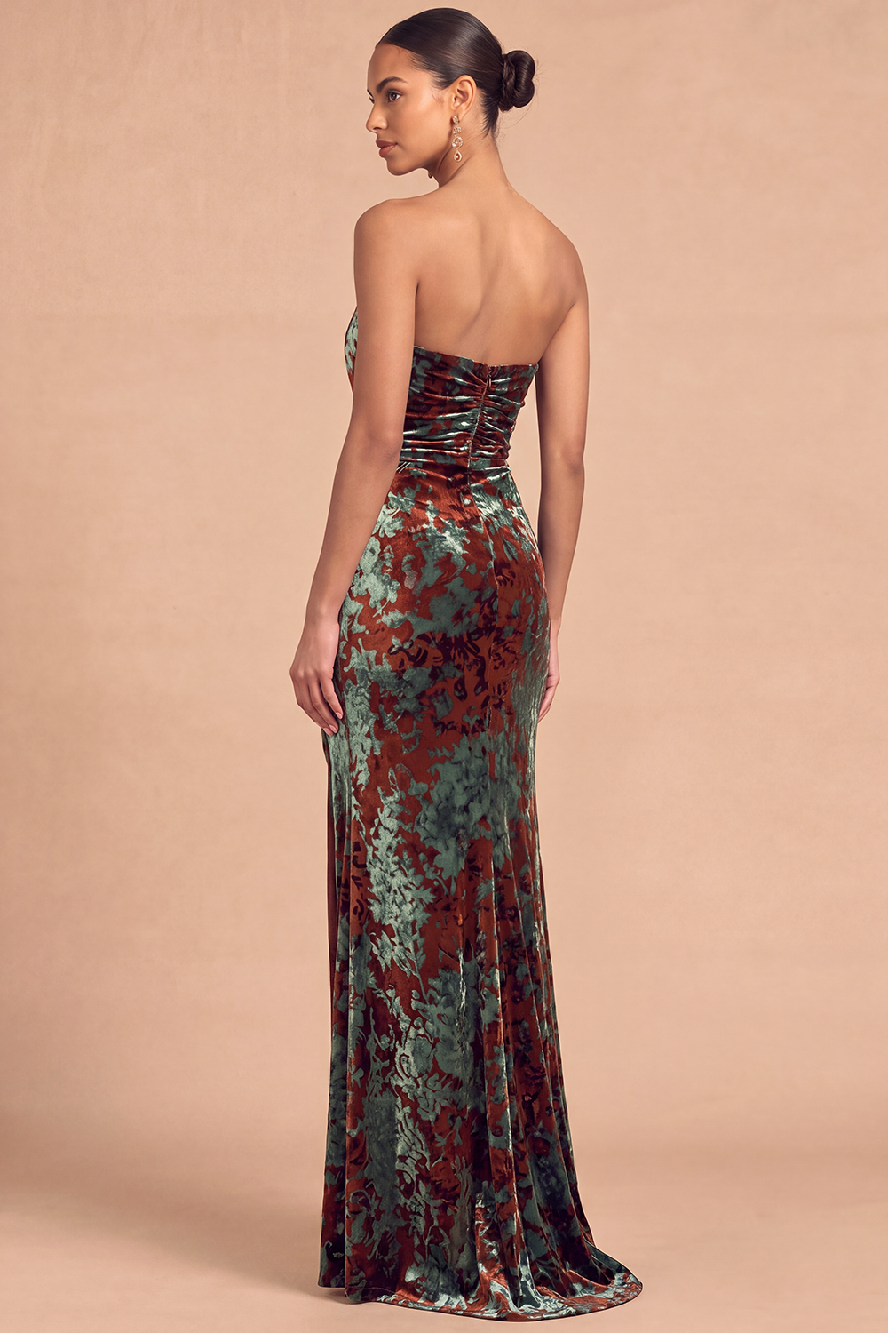 Dark Green Sheath Strapless Ruched Long Formal Dress with Slit