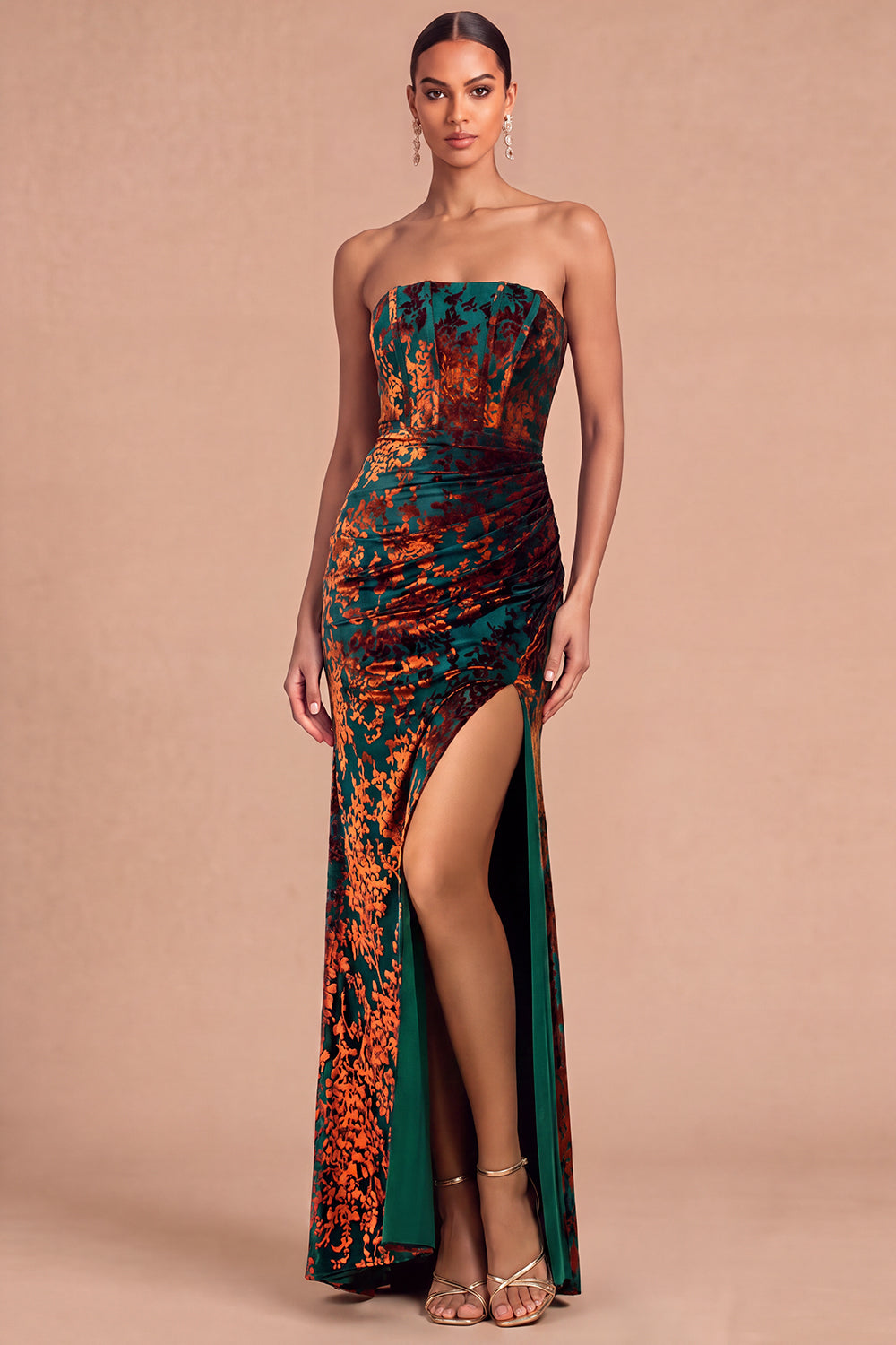 Leely Women Corset Dark Green Velvet Long Formal Dress Sheath Strapless Ruched Wedding Guest Dress with Slit