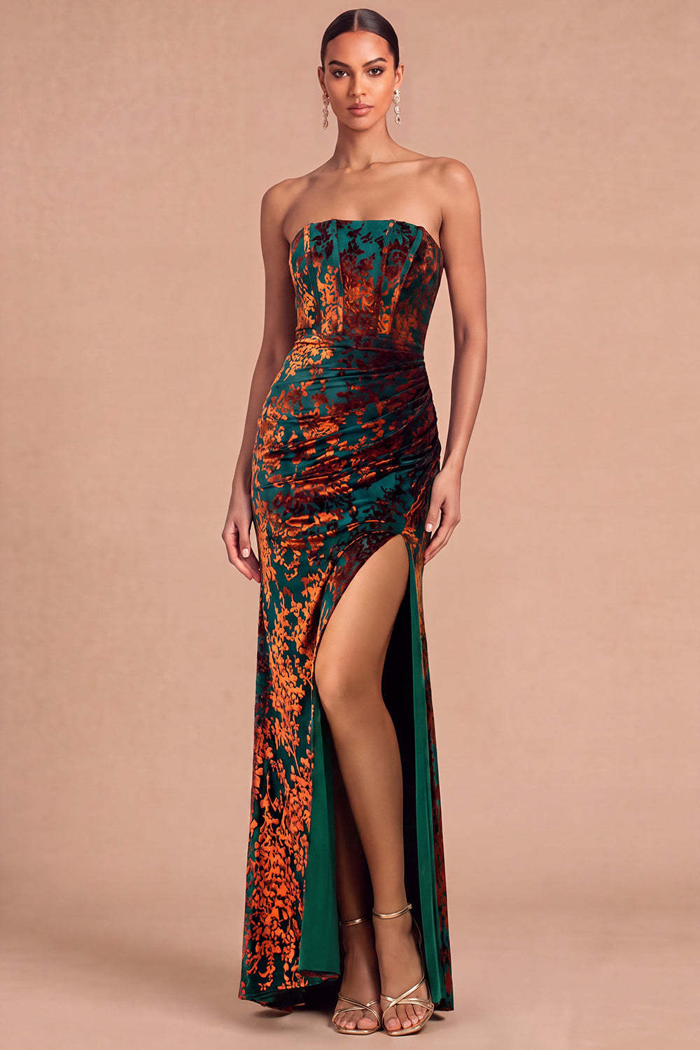Leely Women Corset Dark Green Velvet Long Formal Dress Sheath Strapless Ruched Wedding Guest Dress with Slit