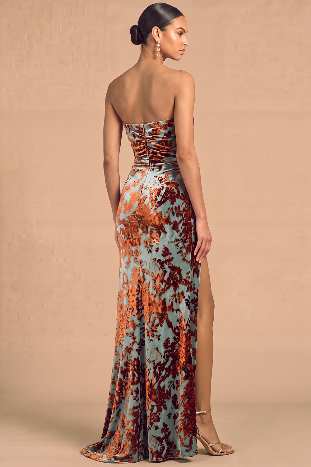 Dark Green Sheath Strapless Ruched Long Formal Dress with Slit