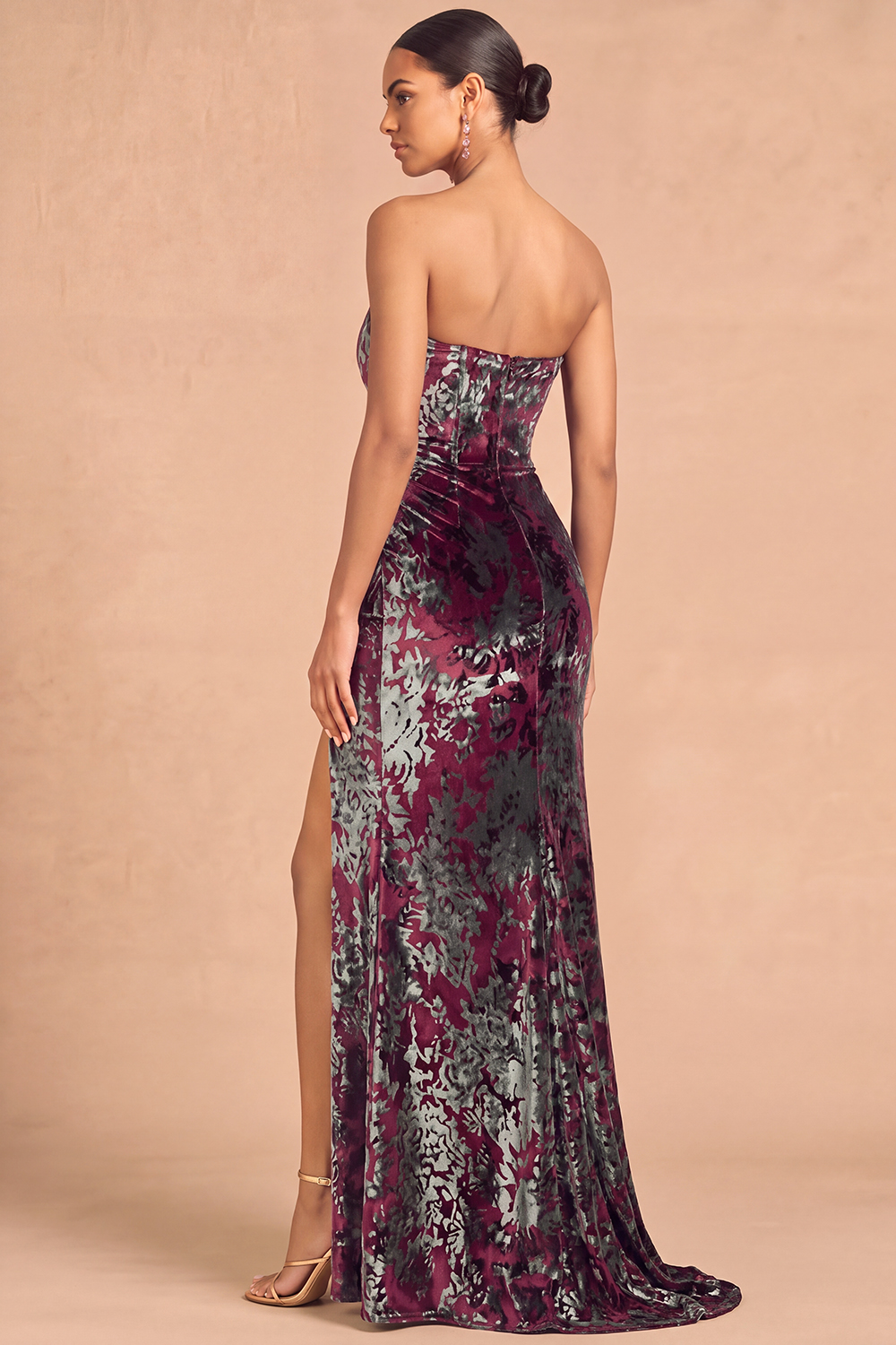 Dark Green Sheath Strapless Ruched Long Formal Dress with Slit