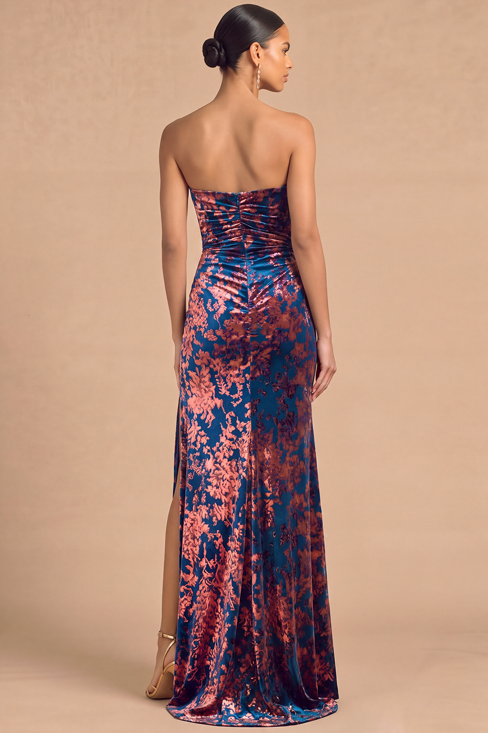 Dark Green Sheath Strapless Ruched Long Formal Dress with Slit