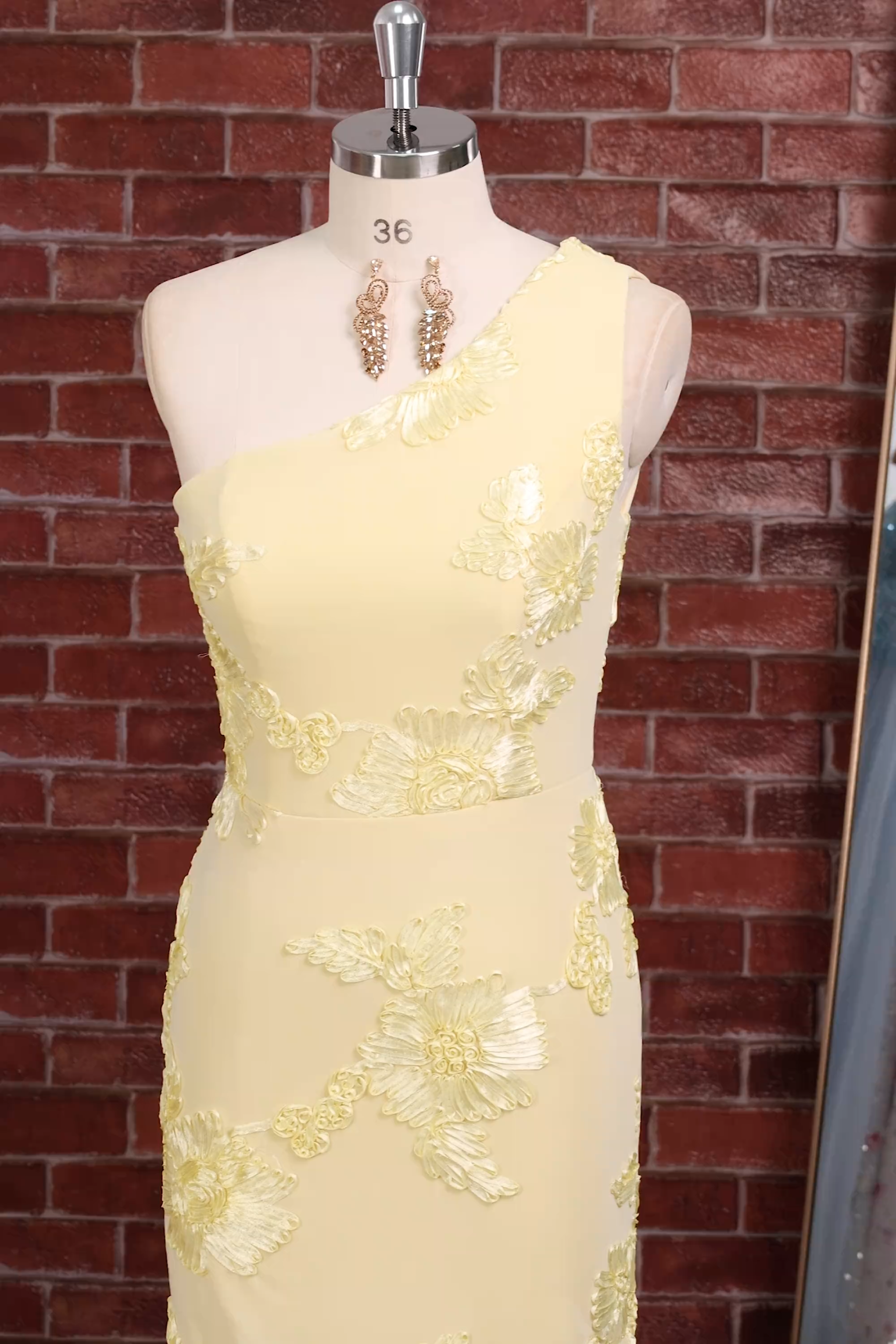Yellow Floral Bodycon One Shoulder Short Homecoming Dress
