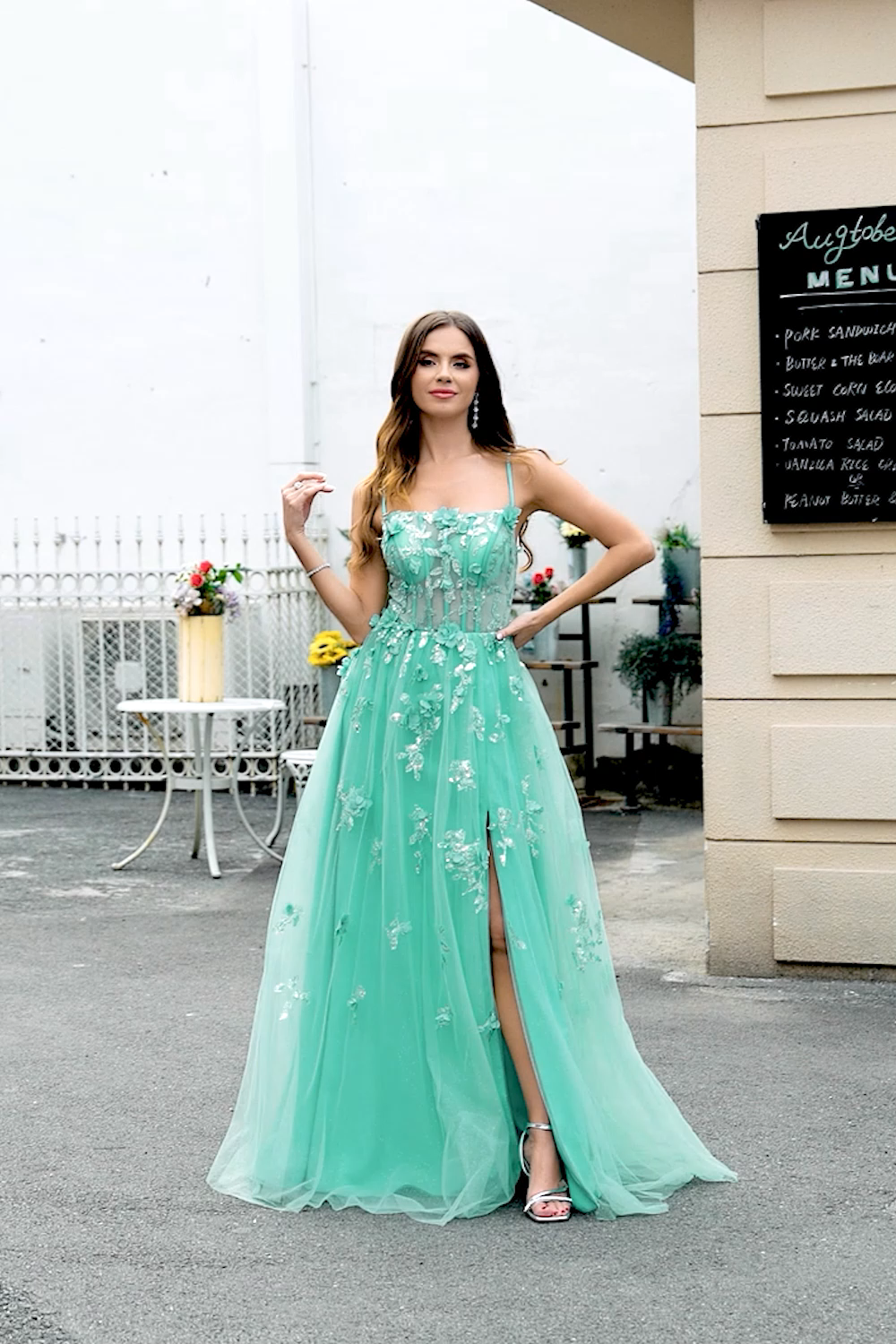 Green A-Line Spaghetti Straps Long Corset Prom Dress with Appliques