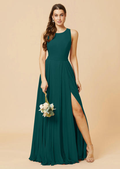 Round Neck A-line Pleated Chiffon Bridesmaid Dress