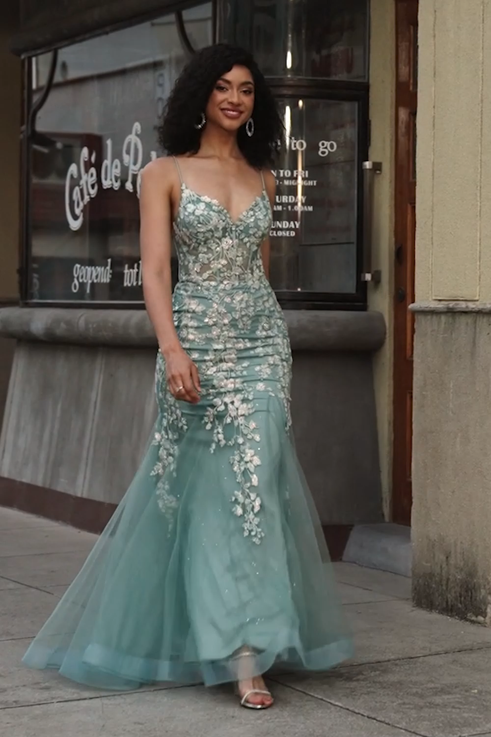 Mermaid Lace-Up Back Light Green Prom Dress with Appliques