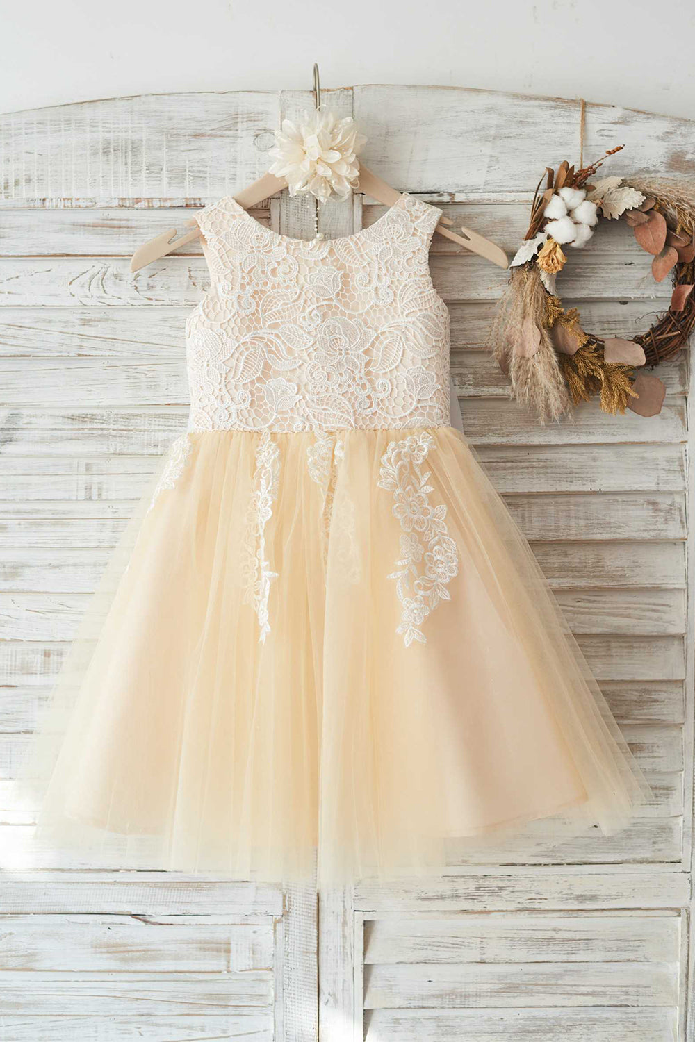 Champagne colored flower girl dresses hotsell