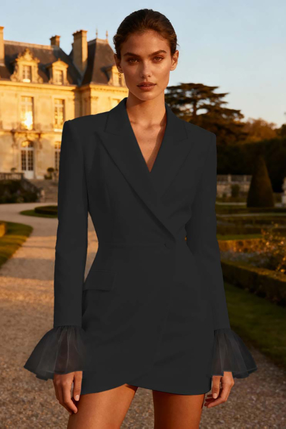 Simple White Single Breasted Peak Lapel Short Blazer Wedding Dress