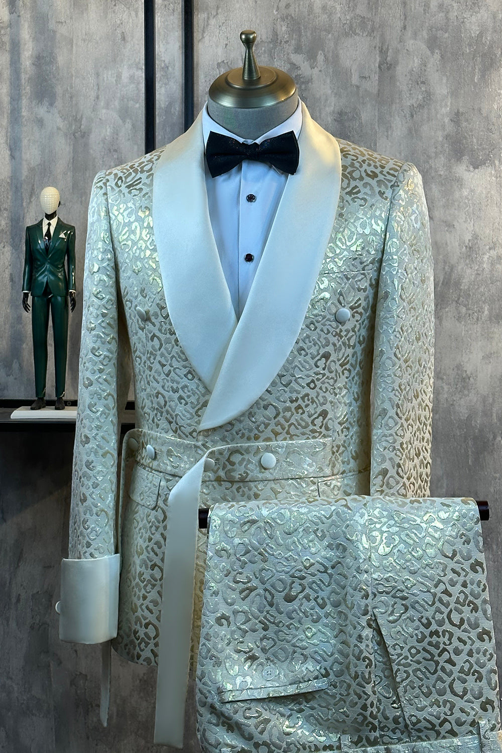 Leely Glitter White Jacquard 2 Piece Men Suits with Belt Shawl Lapel Party Tuxedo
