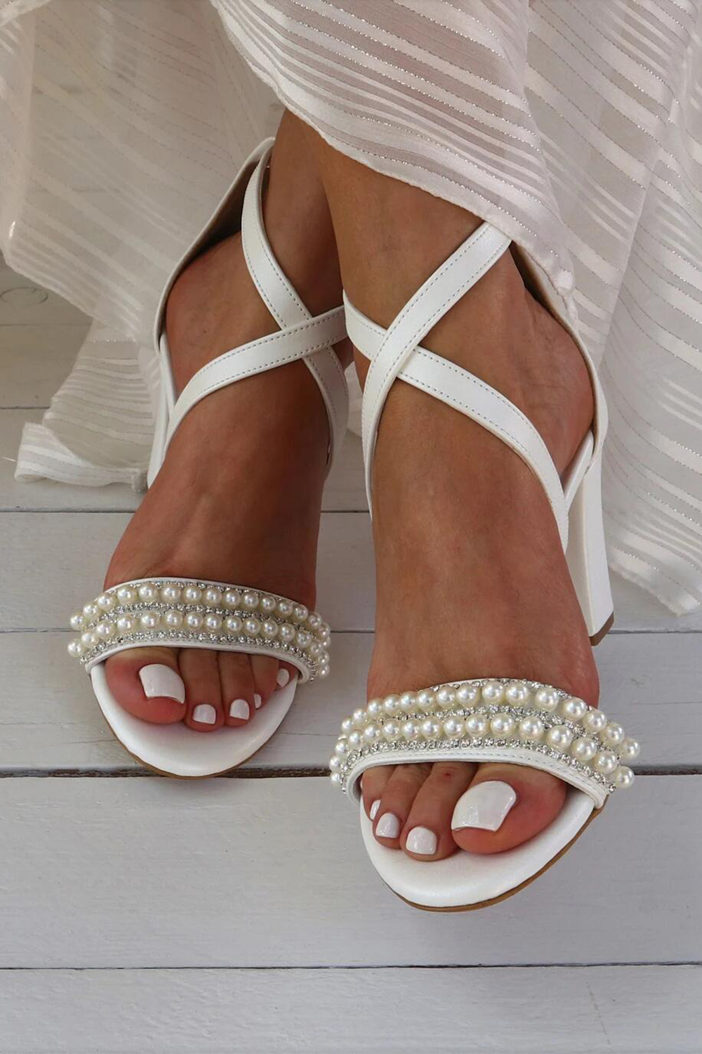 Leely Women White Chunky Heels Peep Toe Wedding Sandals Full Pearls