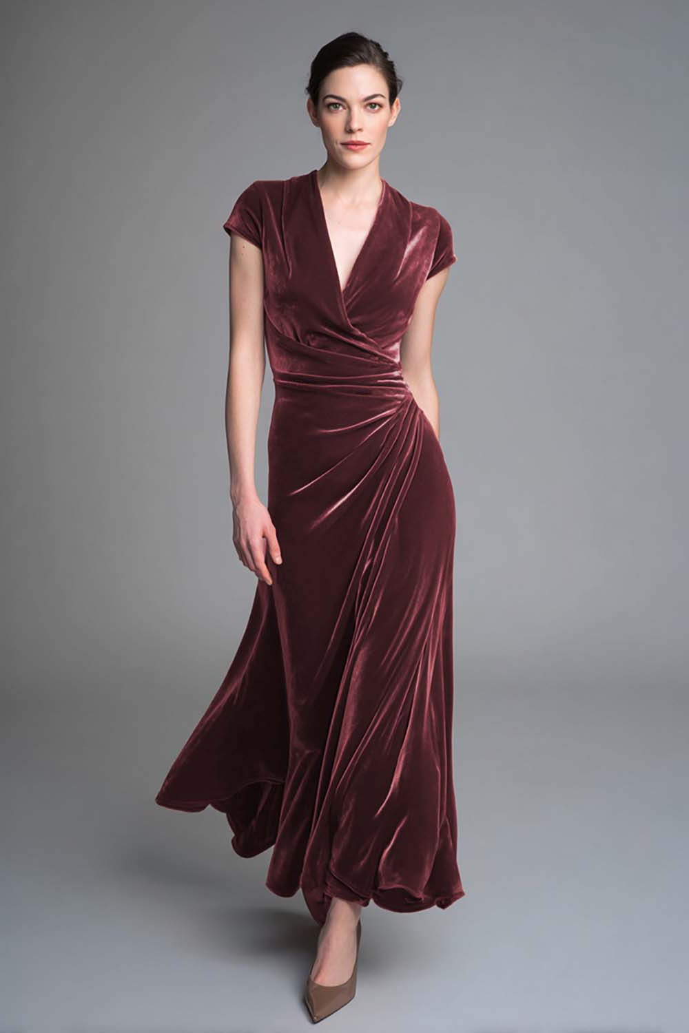 Caramel Velvet V Neck Ruched Maxi Holiday Party Dress with Sleeves