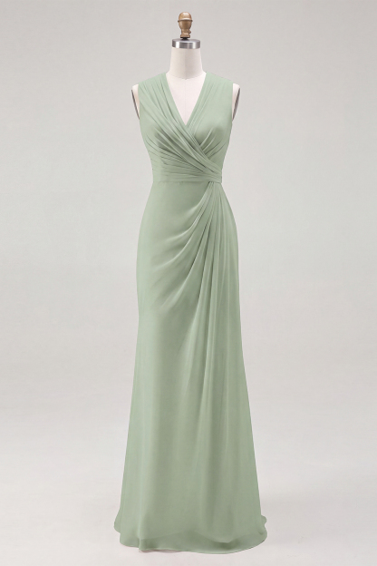 White Chiffon Sheath V-Neck Ruched Maxi Rehearsal Dinner Dress
