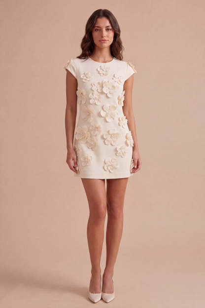 Yellow Floral Cap Sleeves Appliqued Short Homecoming Dress