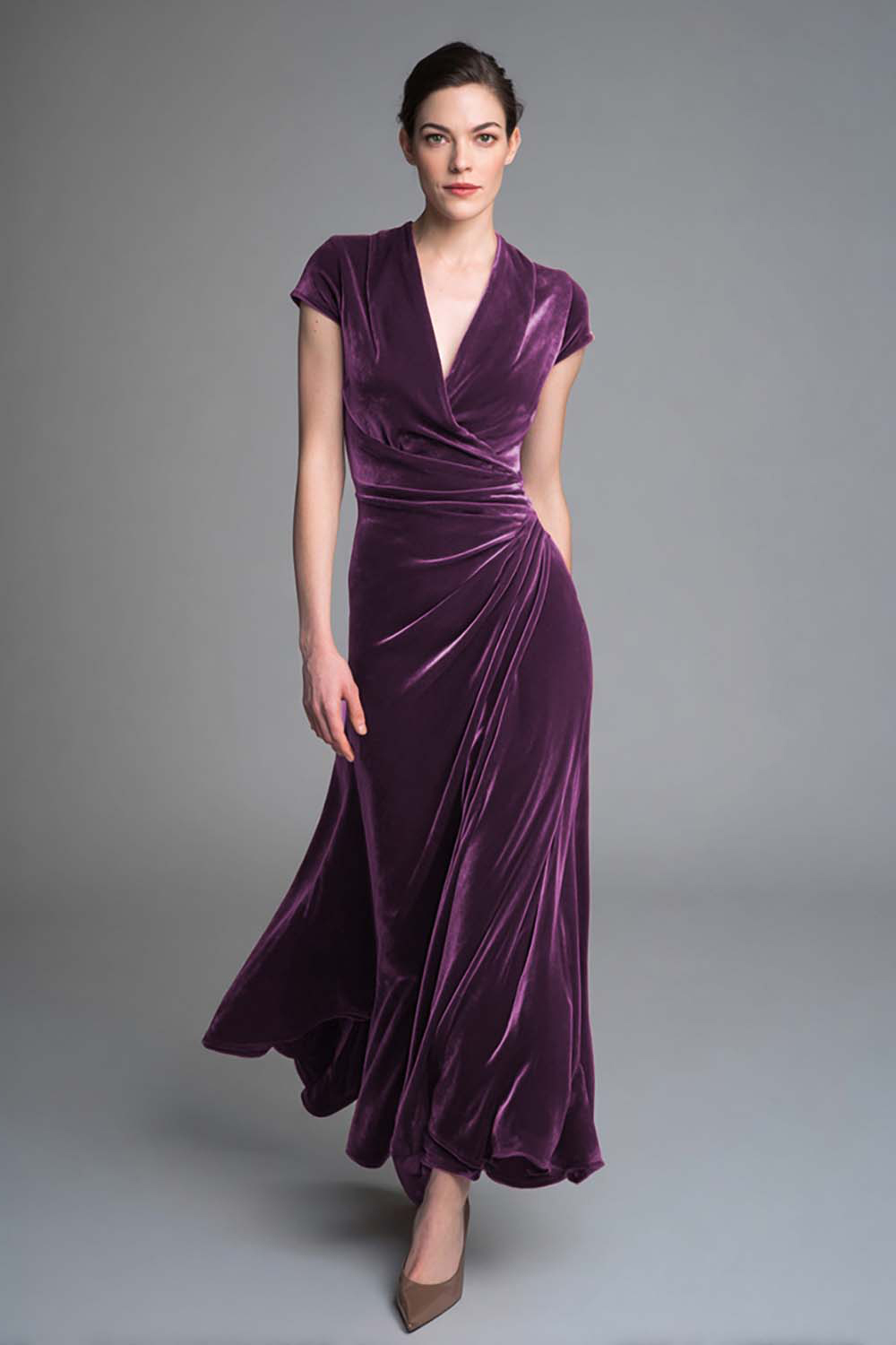Caramel Velvet V Neck Ruched Maxi Holiday Party Dress with Sleeves
