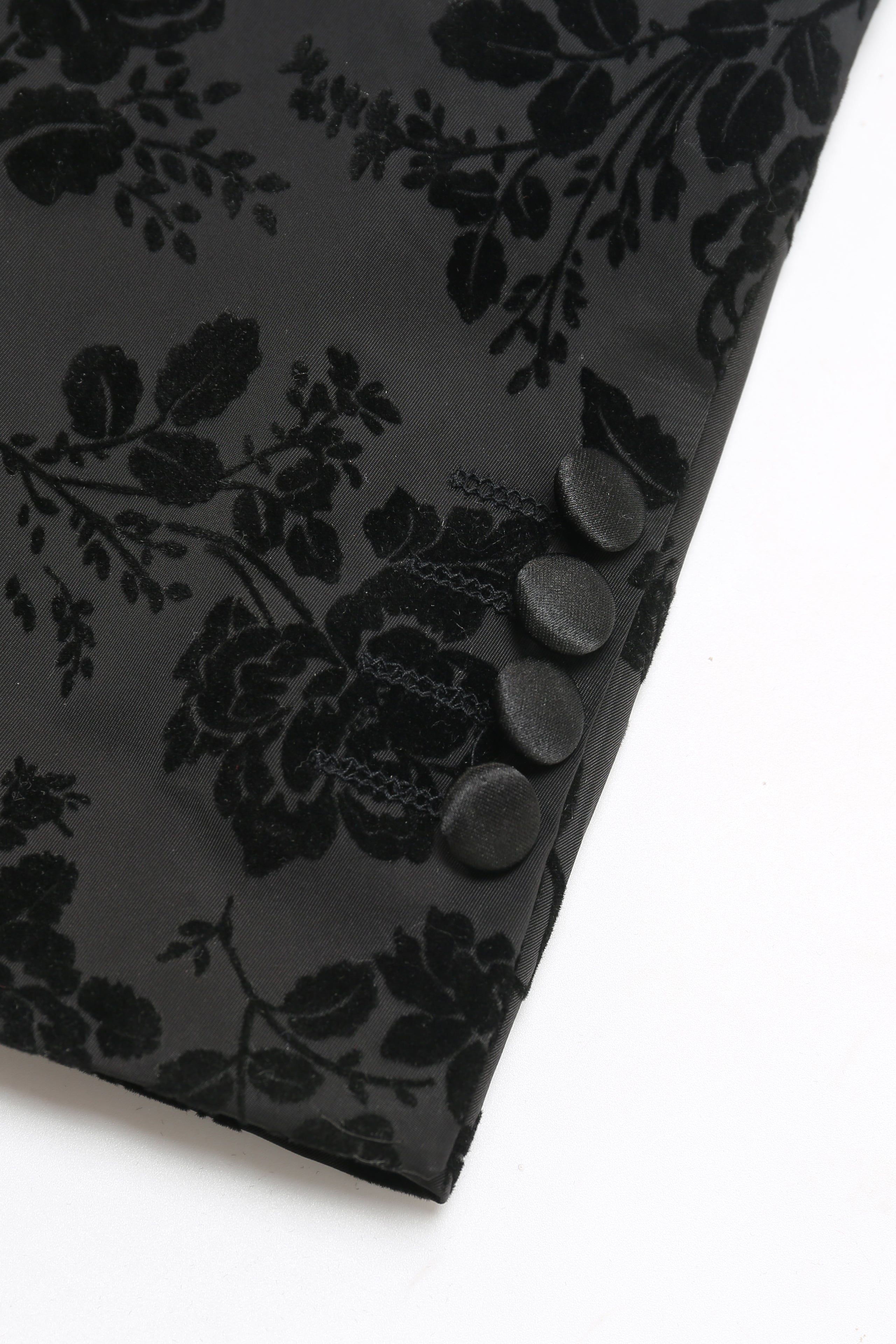 3 Piece Black Peak Lapel Jacquard Men's Prom Suits