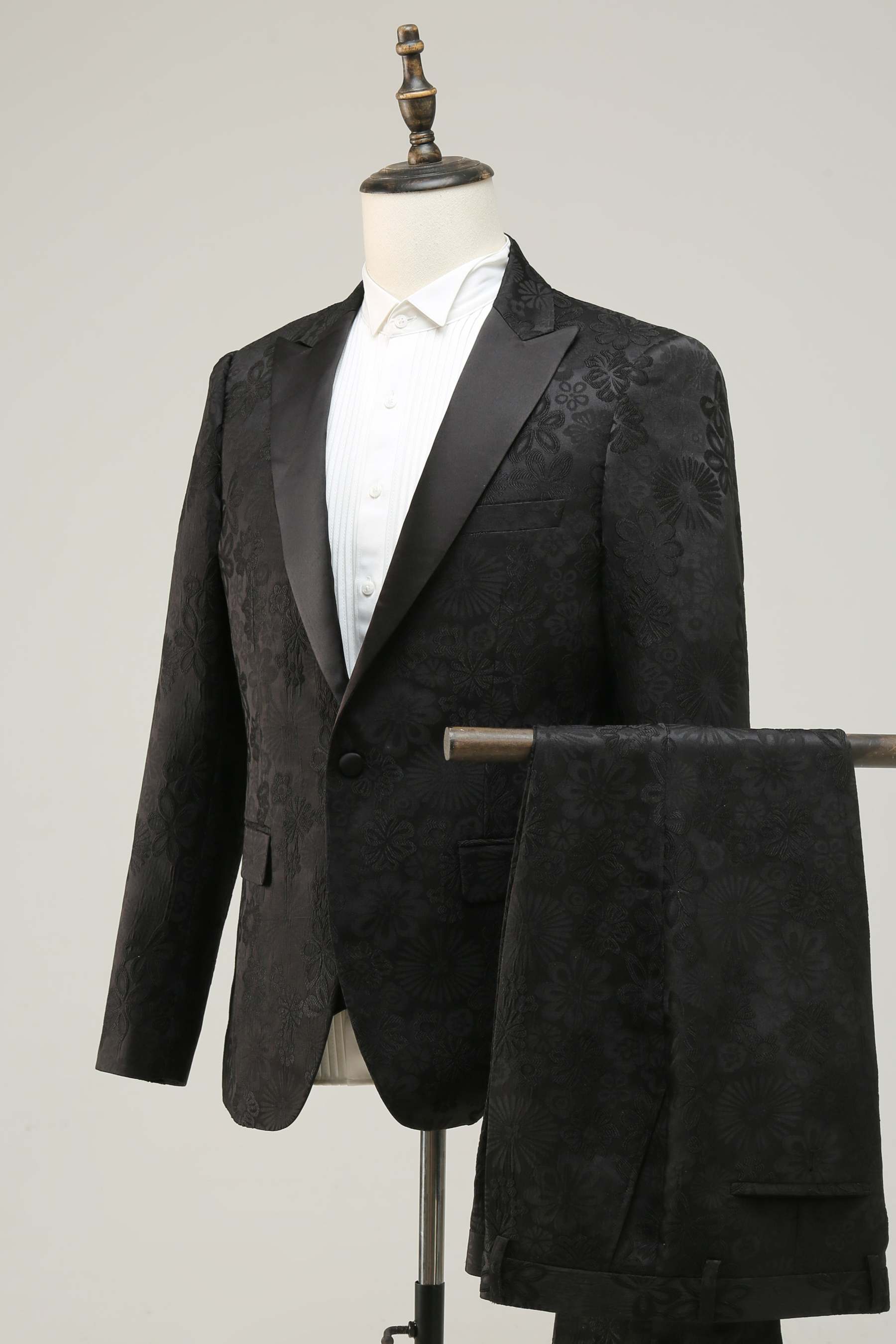 Peak Lapel Dark Blue Jacquard Men's Prom Wedding Party Suits