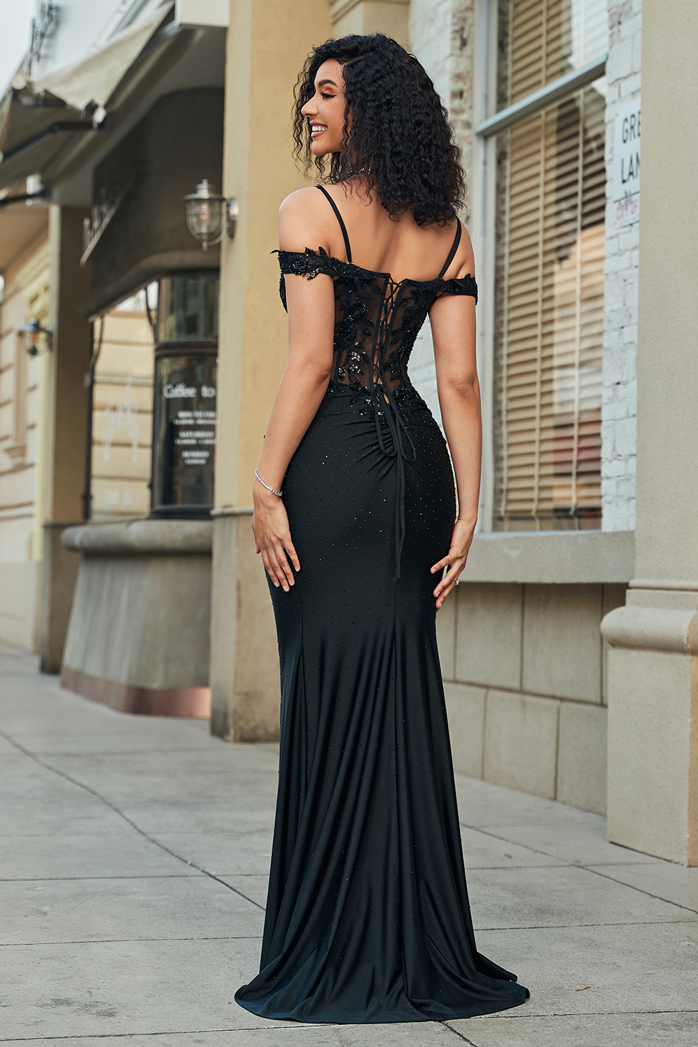 Black Mermaid Off the Shoulder Long Prom Dress With Appliques