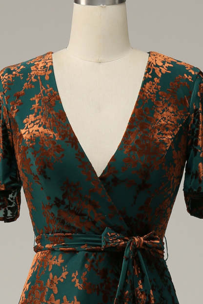 Dark Green Velvet A-Line Wedding Party Dress Dress with Sash