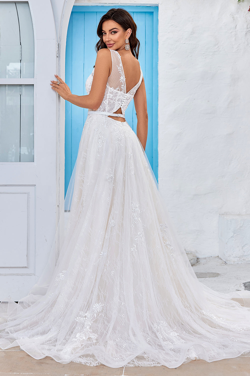 Chraming A Line Square Neck Ivory Tulle Wedding Dress with Lace