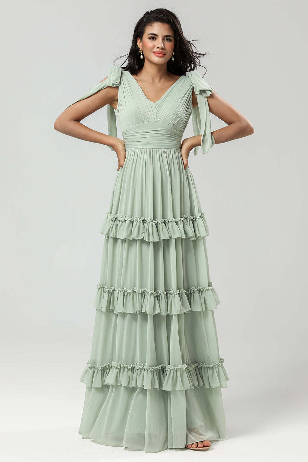 Leely Women Green Bridesmaid Dress with Pleated A Line Chiffon Sleeveless Wedding Party Dress