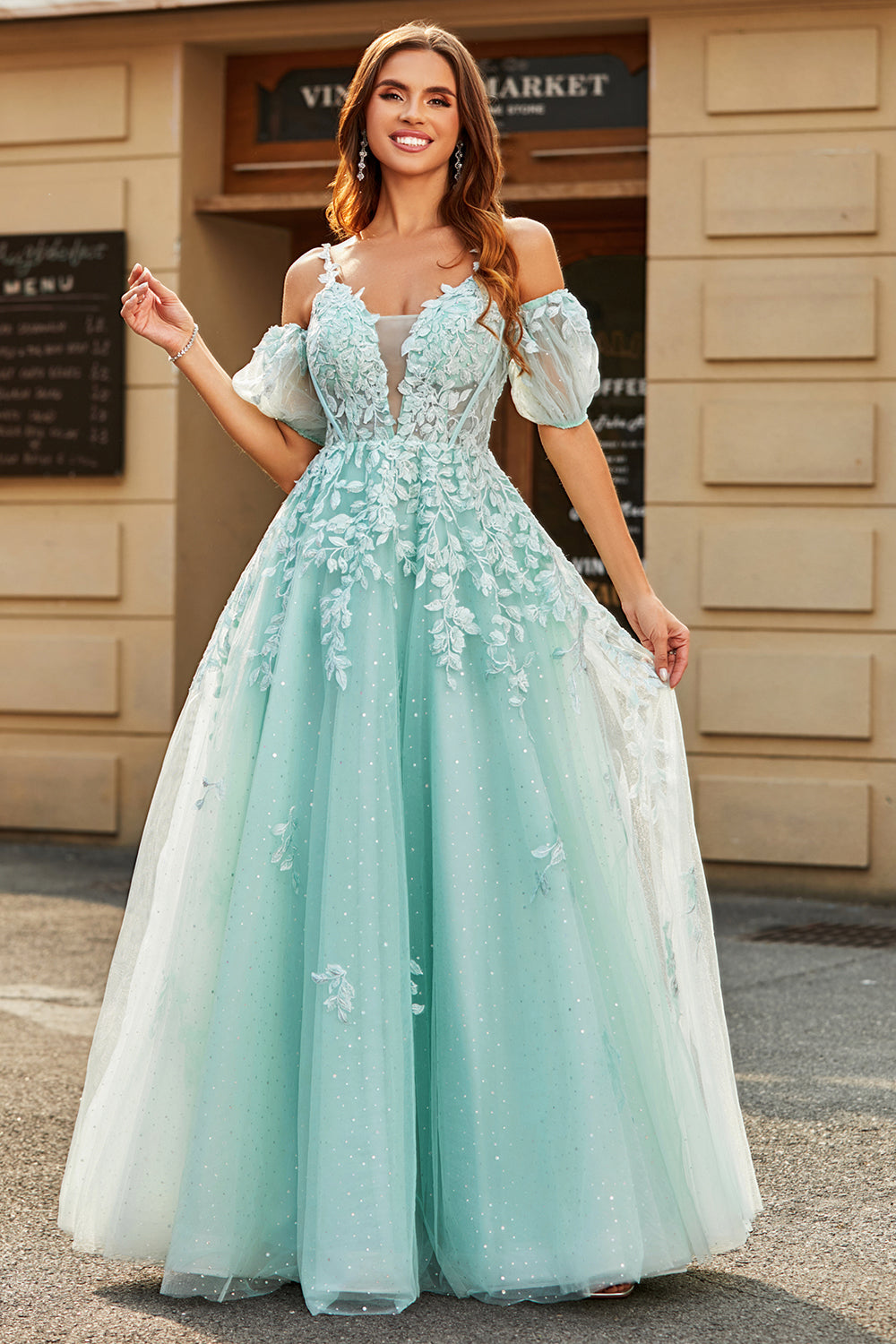 Mint A Line Tulle Spaghetti Straps Long Prom Dress With Appliques