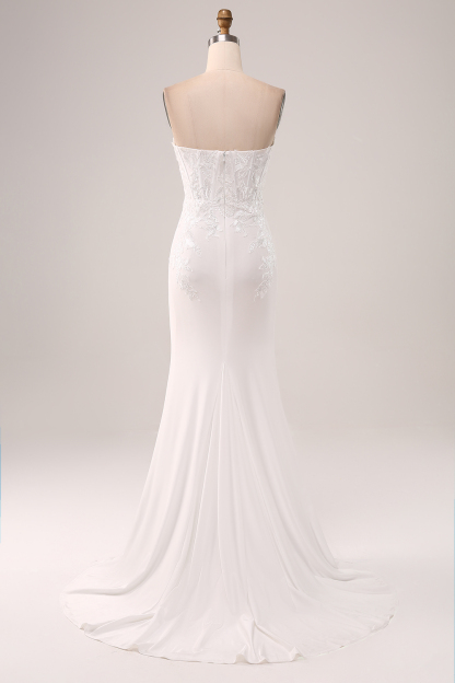 Lilac Sheath Strapless Corset Prom Dresses With Lace Appliques